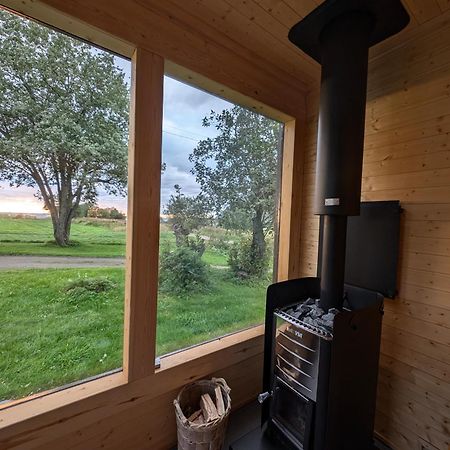 Borghildstua Feriehus Melbu エクステリア 写真