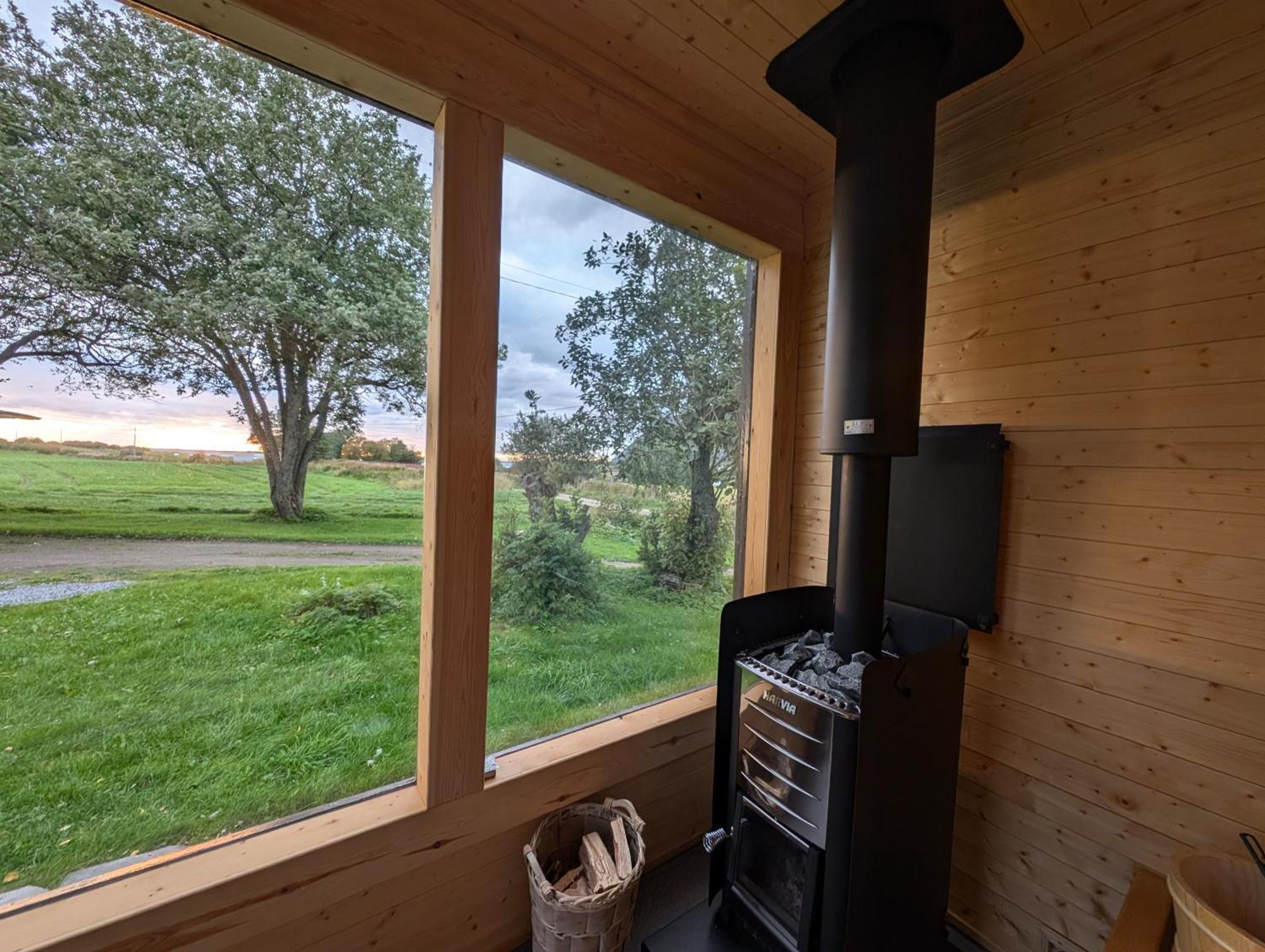 Borghildstua Feriehus Melbu エクステリア 写真