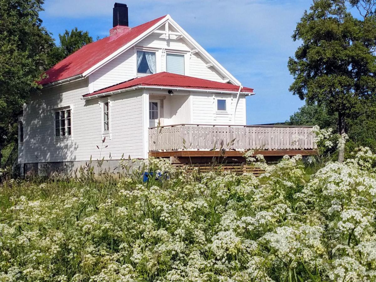 Borghildstua Feriehus Melbu エクステリア 写真